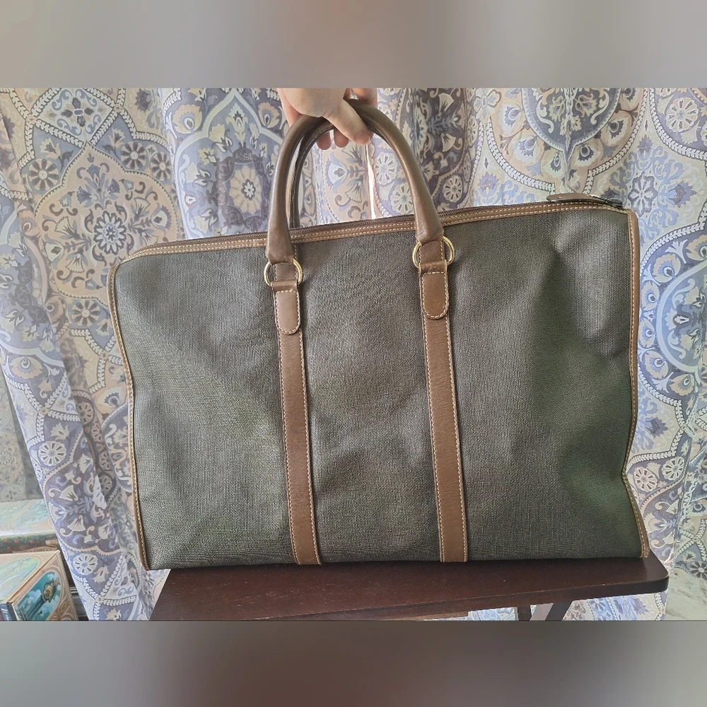 Dunhill Weekender and Wristlet Set